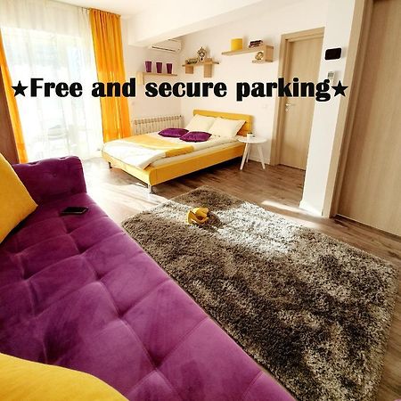 Unique Hotel Apartments Grand Residence ヤシ エクステリア 写真